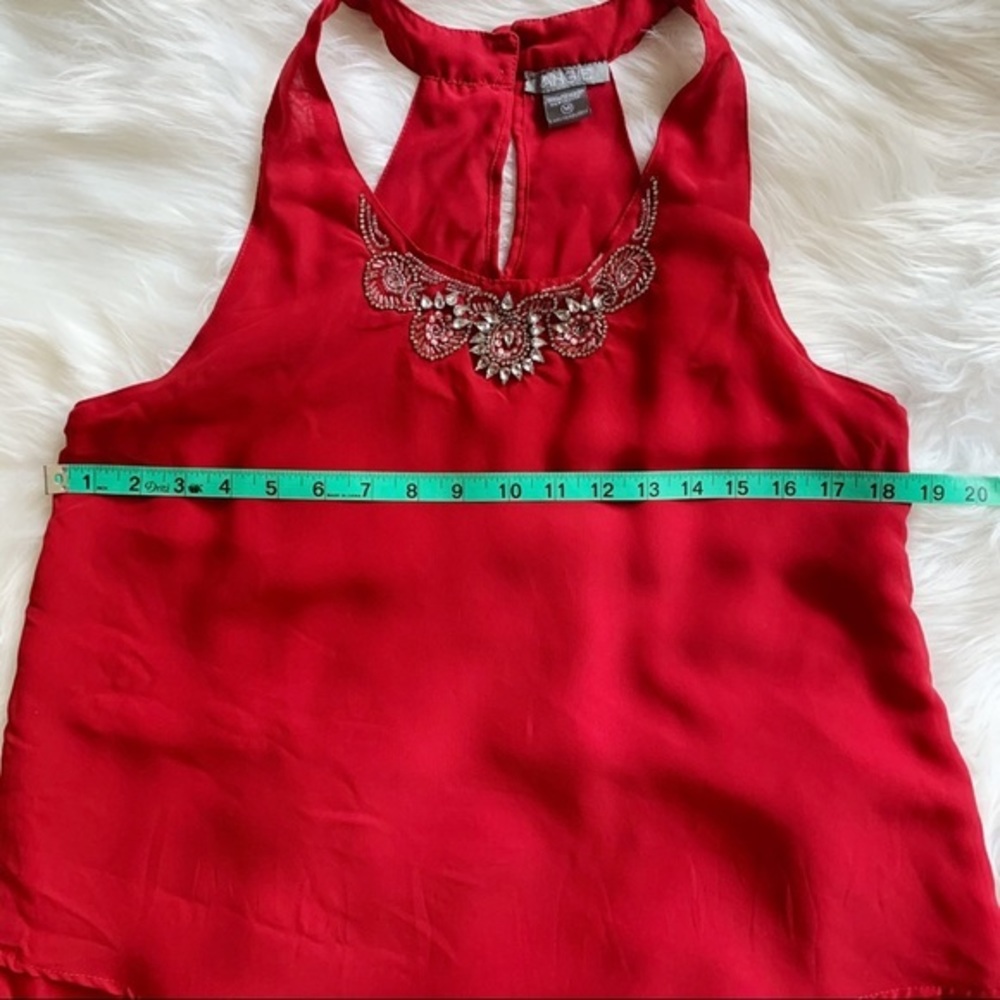 Angie Sleeveless Blouse Red Jewel Neck Sz M - Picture 3 of 7